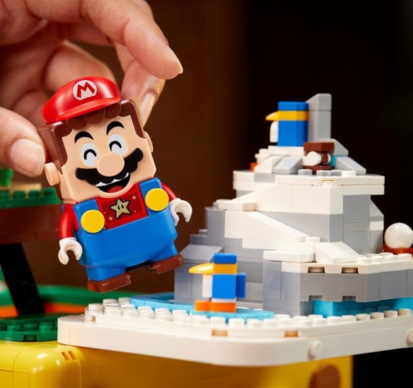 منتج Lego Super Mario "LEGO Super Mario 64 Hatena Block" للبالغين متوفر الآن