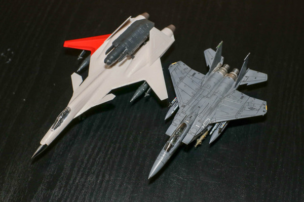 "Ace Combat" Model Plastic Model 1/144 "ADFX-01" مراجعة! الصورة الخامسة الخامسة عشر / الصورة التي تضيء تعبير تشعيع الليزر مع LED