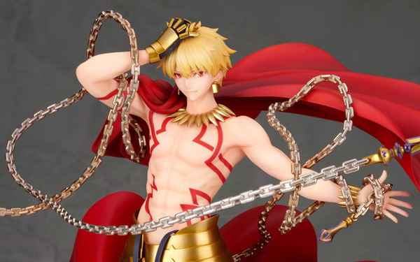 "FGO" جلجامش (آرتشر) يتحول إلى شخصية بزي الصعود الثالث! يتمتع الدرع الذهبي بحضور ملفت للنظر بفضل لونه المعدني.