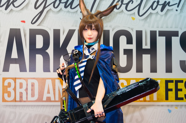 "Arc Knights 3rd الذكرى السنوية" تقرير الصور! Moe Iori's Armiya Cosplay ، Origim Sillace ، انتظر الطبيب في المعرض التذكاري