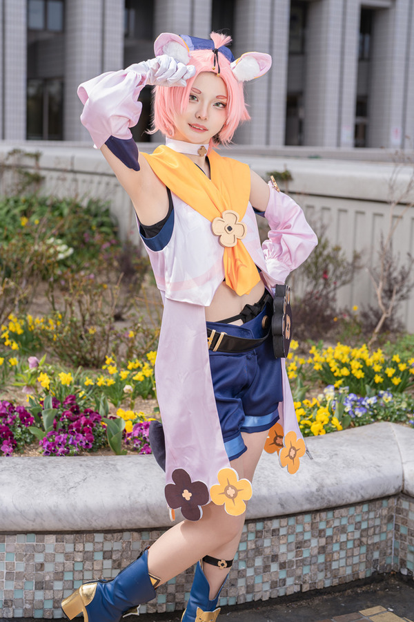 [cosplay] وصل الربيع إلى teiwat! "أكوستا!"