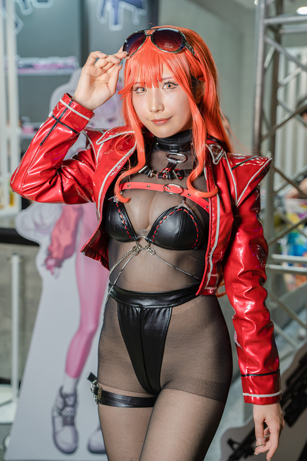 [Cosplay] Nico Nico Super Conference 2023 "Nikke" Booth ، استنساخ الطبقة الشعبية ، كارينهاما ، يرتدي ملابس عالية للغاية! [7 صور] الصورة / الصورة الثانية