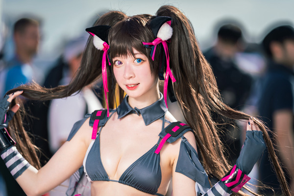 [Comiket 102] "Nikke" يتم تنفيذ 10 لاعبين Cosplayers الحقيقيين في Gacha العشرة الحقيقي! ضع نيرو في فستان السباحة الأذن القط [7 صور]