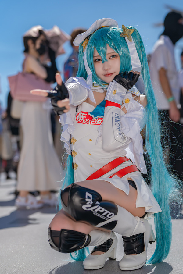 [Comiket 102] Hatsune Miku ، Haruhi ، الذي صعد في التصاق التلفزيوني! 16 طبقات جميلة من المشاركة العامة [67 صور] 41 الصورة / الصورة