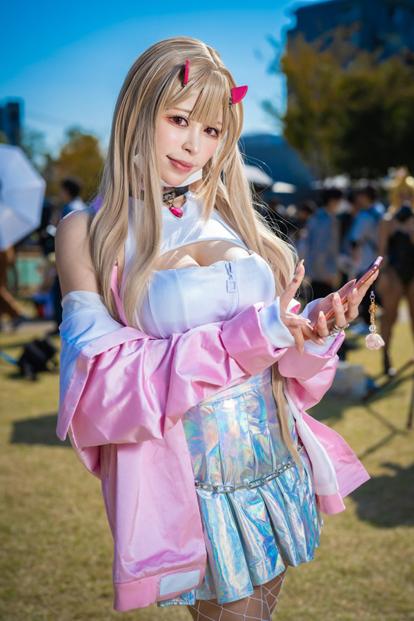 Ike Halo 2023! "Harajin" ، "Buraka" "Nikke" ، Horo Live Vtuber لشخصيات أنيمي الشهيرة ، الصورة السادسة والعشرين وصورة لاعبين جميلين شاركوا في اليوم الأول