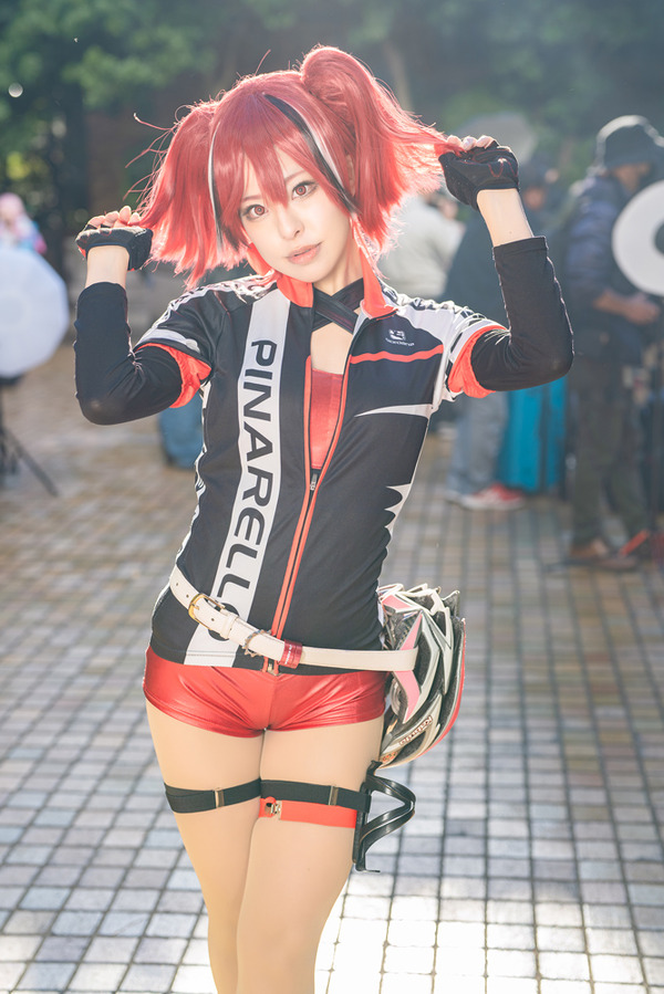 [cosplay] الدفع السنوي هو نفسه "vtuber"! الكابتن مارين ، رامي يوكيهانا ، شي ، دراجة على الطريق الفردية المفاجئة حتى يرتدي زي الأنثروبومورفيك "Acosta!"