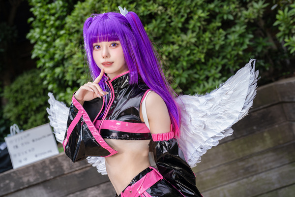 [Cosplay] رائحة ألوان الرئيس مارين مزعجة ... كول نارو