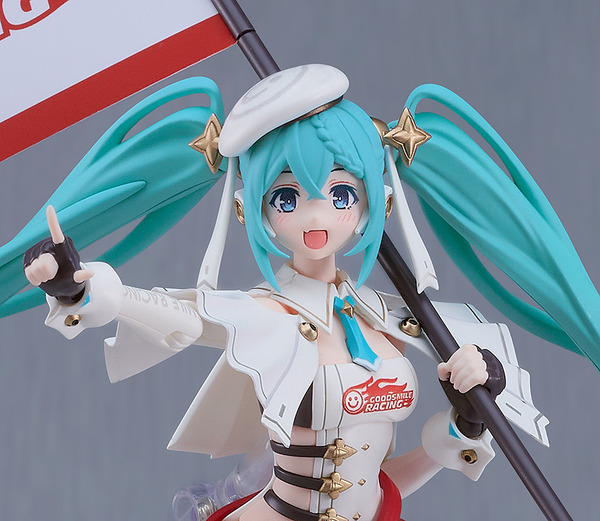 Hatsune Miku "Racing Miku 2023Ver." الرأس الموجود على الكتف هو مادة ناعمة وشارات وأجزاء تعبير الوجه تشكل رغبتك