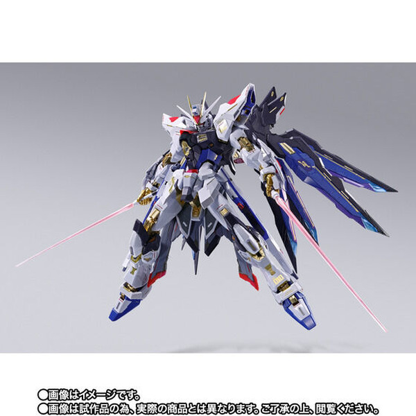 سيتم بيع "Metal Build Strike Freedom Gundam"! تم تجديد التلوين ، والفواصل الذهبية تخلق وجودًا ساحقًا للصورة والصورة الثانية