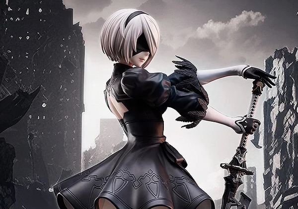 معجب بساقيها الممدودة بشكل جميل! "NieR:Automata" 2B أصبح الآن شخصية