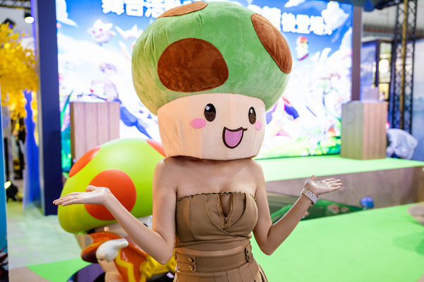 [Cosplay] "Mushroom Legend: Hero and Magic Lamp" حتى لو أخفيت وجهك ، لا يمكن إخفاء الأسلوب الجيد ... على العكس ، يبرز! [7 صور]