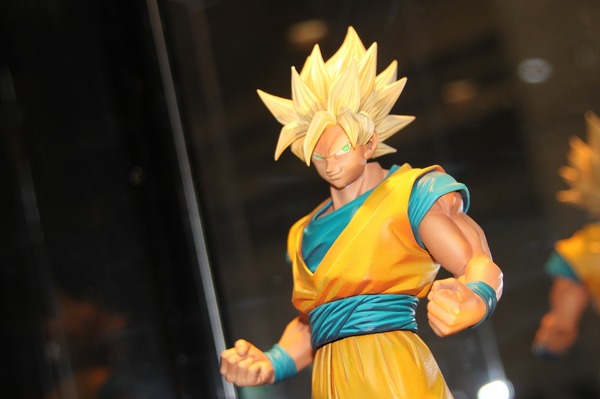 [Jump Festa 2013] Goku رائع جدًا ... معرض الشكل هو أول صورة / صورة للإثارة جيدة مثل اللعبة