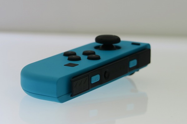 تحقق من Nintendo Switch Body و Joycon والأجهزة المحيطية والحزم! [تقرير الصور] الصورة / الصورة السادسة