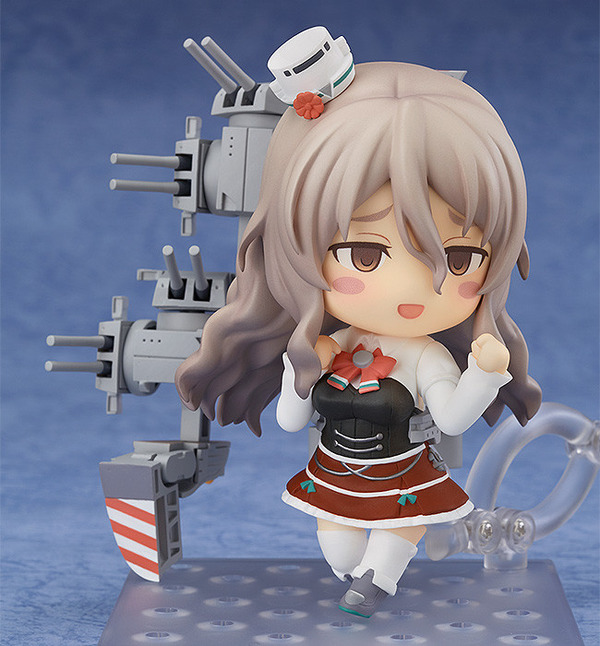 بدأت "Kancolle" و "Nendoroid Pola" التحفظات ، وبالطبع "الوجه المخمور" وأنواع مختلفة من النبيذ يتم تضمينها في الصورة / الصورة السادسة.