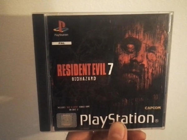 "Resident Evil 7" من قبل المشجعين في الخارج Demake ، فإن Famipan الخام قاسي!