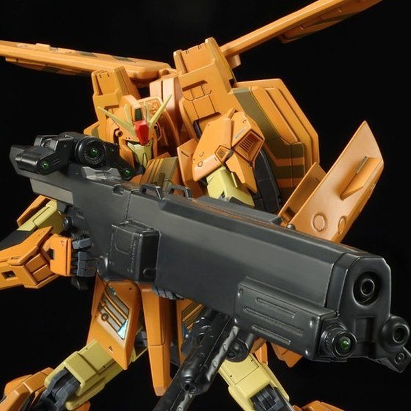 هل تعرف "Gunpla" و "Zeta Gundam No. 3 B 