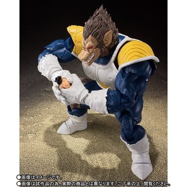 "Dragon Ball Z" Gahahaha Kakarot! "Great Monkey Vegeta" هو أكبر حجم على الإطلاق في السلسلة والثلاثين الأبعاد صورة / صورة